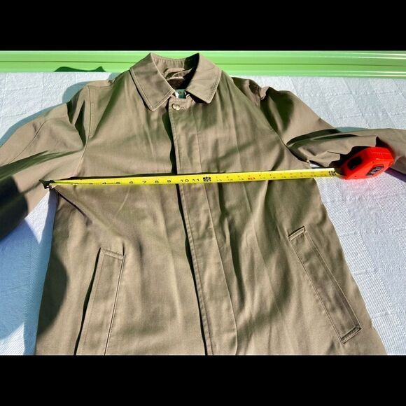 Vintage Bill Blass Coat with Removable Liner Size Medium Excellent Condition - Picture 6 of 8